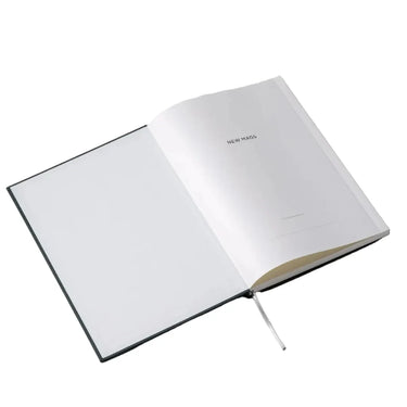 Carnet A4 vert mousse - Couverture rigide/Pages blanches